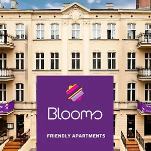  Apartmanhotel Blooms - Center By Friendly